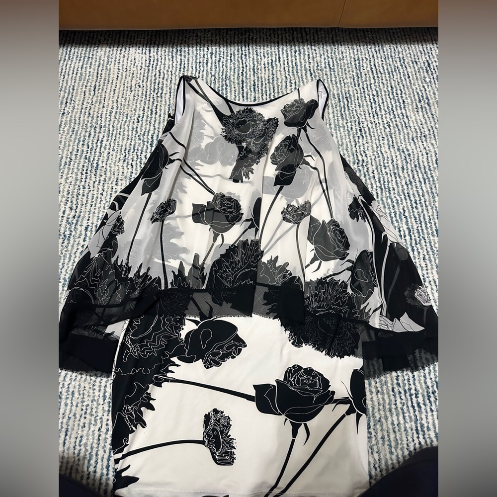 Analili Flower Midi Dress